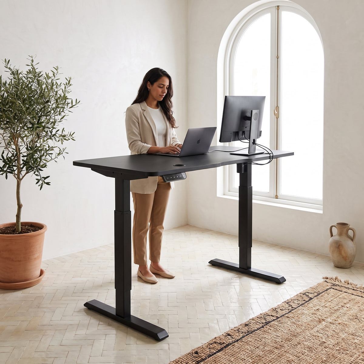 Bureau LEVORA motorisé 140 cm – travail debout