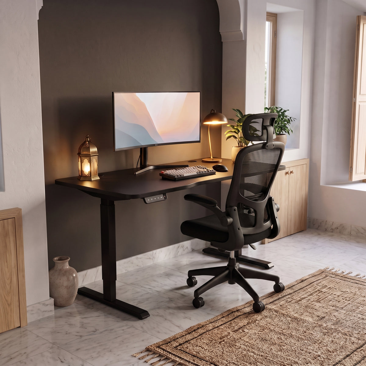 Bureau LEVORA motorisé 140 cm – setup du soir